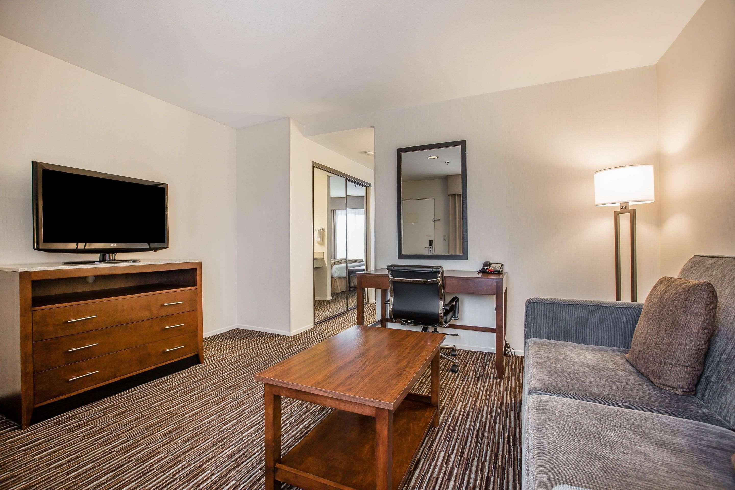 Hotel Quality & Hermosa 3*
