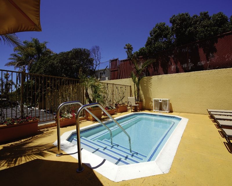 Quality & Hermosa Hotel 3*